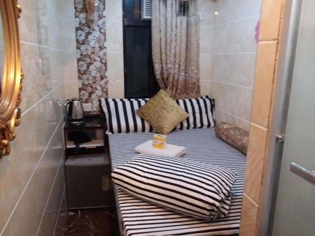 Ranjeet Guest House Хонконг Екстериор снимка